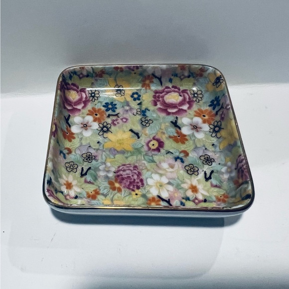 Set of 2 Bavarian Small Square Dishes - Picture 3 of 8